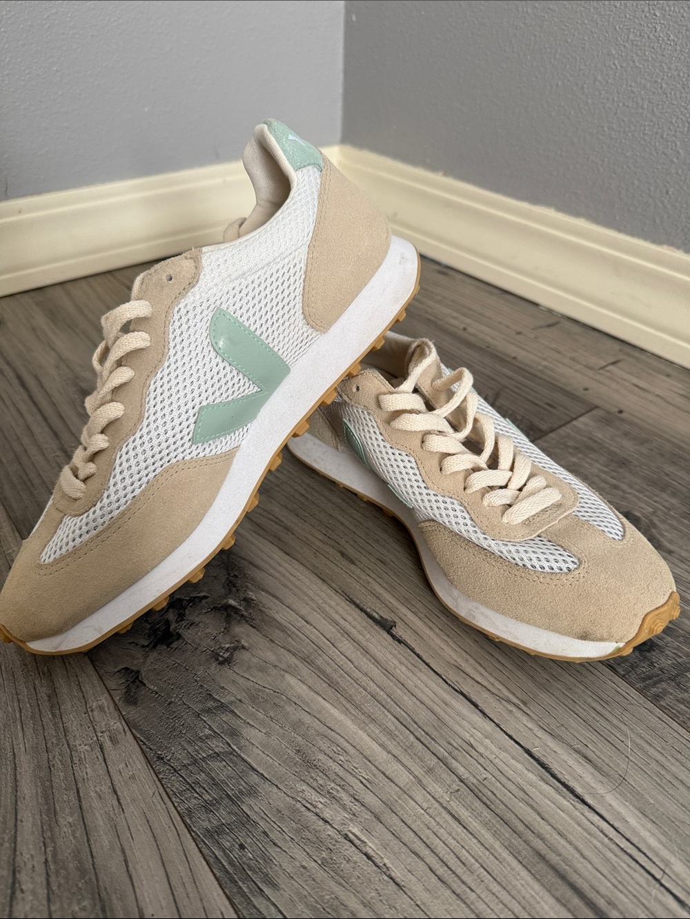 Veja Women Sneakers White Beige with Mint V Logo